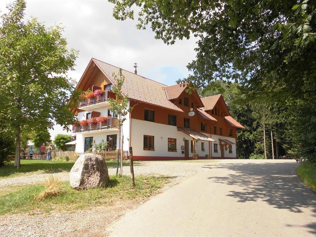 Gasthof Gruener Baum "Kongo" Amtzell Exteriör bild
